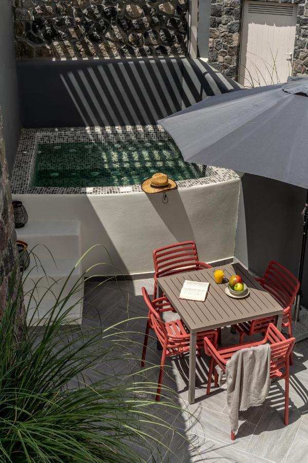 Wine And Yard Caves Hotel Pyrgos Kallistis Ngoại thất bức ảnh