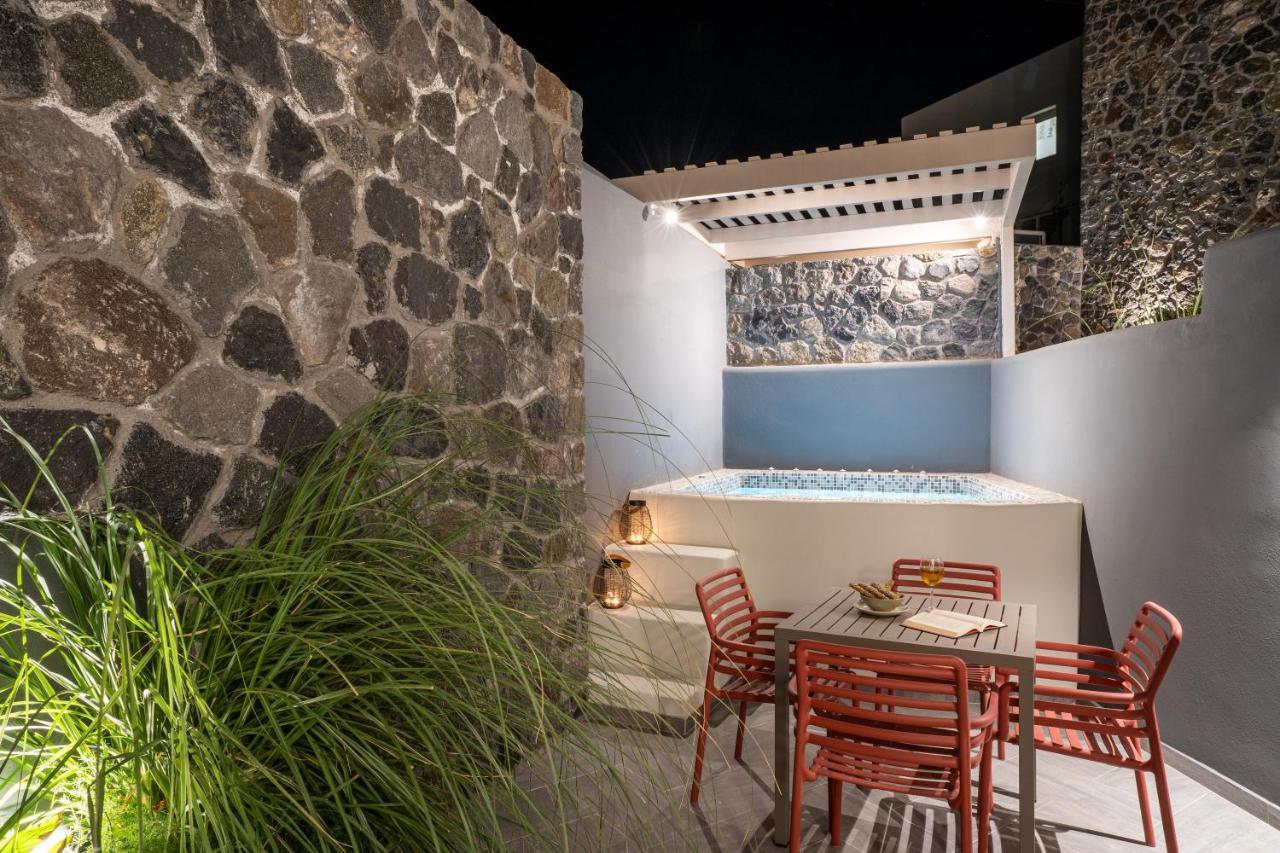 Wine And Yard Caves Hotel Pyrgos Kallistis Ngoại thất bức ảnh